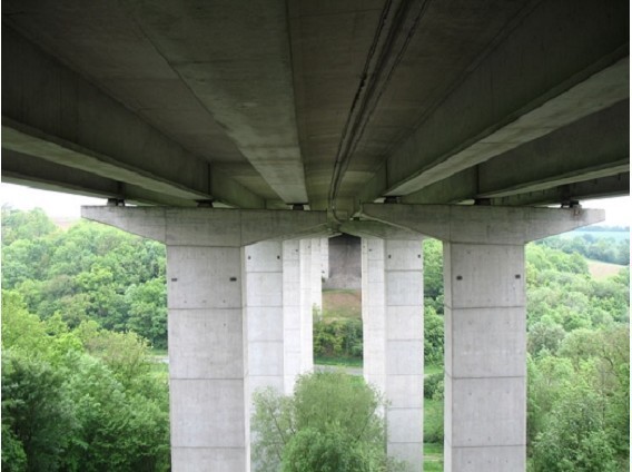 Talbrücke Bräubach