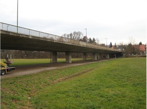 Schwabachtalbrücke