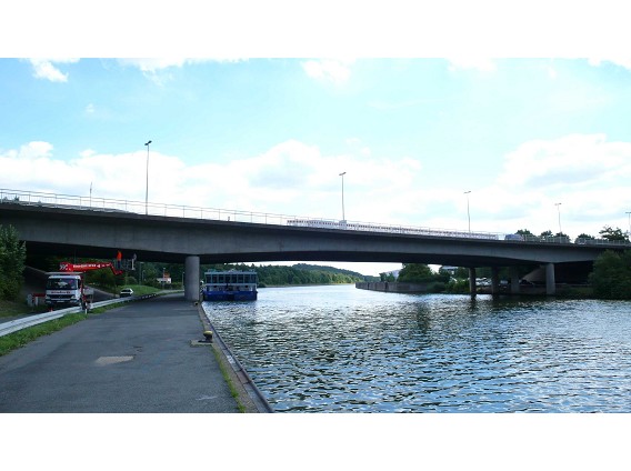 Brücke Hafenstraße über Main-Donau-Kanal